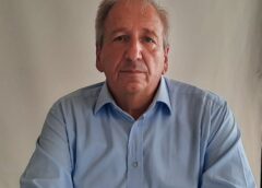 ΣΤΗΝ ΕΠΙΤΡΟΠΗ ΝΗΣΩΝ ΚΑΙ ΠΟΛΙΤΙΚΗΣ ΣΥΝΟΧΗΣ Ο ΔΗΜΑΡΧΟΣ ΟΙΝΟΥΣΣΩΝ