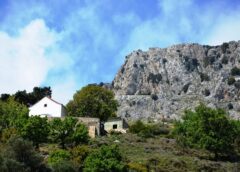 Σεργιάνι στον Τρυπατέ και στις Καρυές