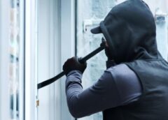 Κλοπή 2.300 ευρώ από επιχείρηση – Ταυτοποιήθηκε 34χρονος